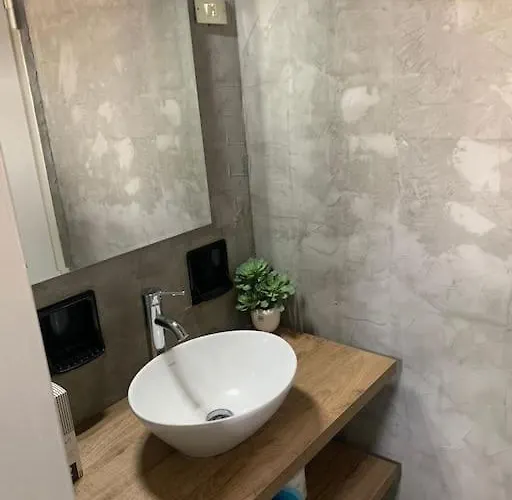 Besana Rent House
