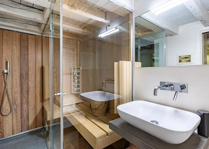 Luxury Duplex Flat With Sauna Few Steps From Duomo Mediolan