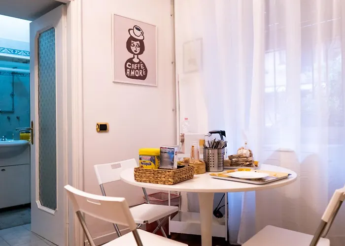 Casa Raffaella, Comodo E Tipico Bilocale Nel Centro Di Apartamento *