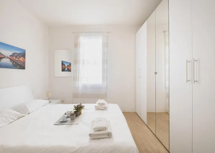 Easylife - Stile E Comfort Sui Navigli Apartamento