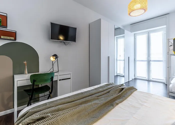 Stayeasy Cavalcanti - 3 Bedrooms, 2 Baths - Station *