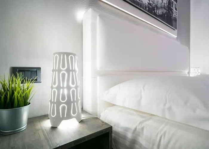 شقة Keys Of Italy - Pantano 8 / New Apt. / Mm Missori ميلان