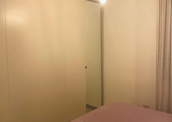 Pretty Little * Milan