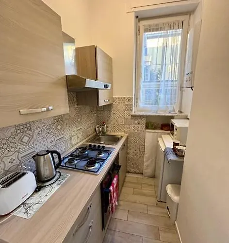 아파트 Joy House -central Near Metro Arco Della Pace Brera-entire Perfect For Work & Play, Nightlife With Ac & Fast Wifi Welcome To The Cool Joy House!