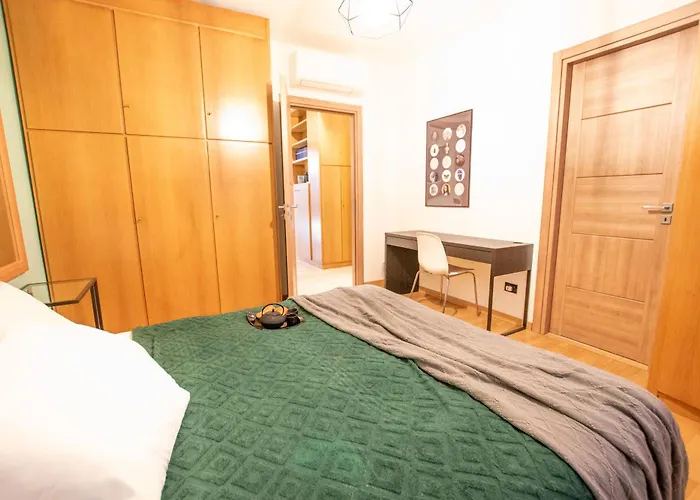 Ihost Luxury - Savona 112 * Милан