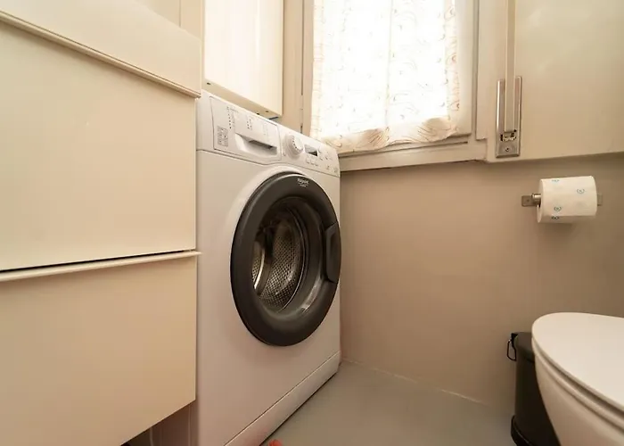 דירה Delizioso A 100 Metri Dai Navigli מילאנו