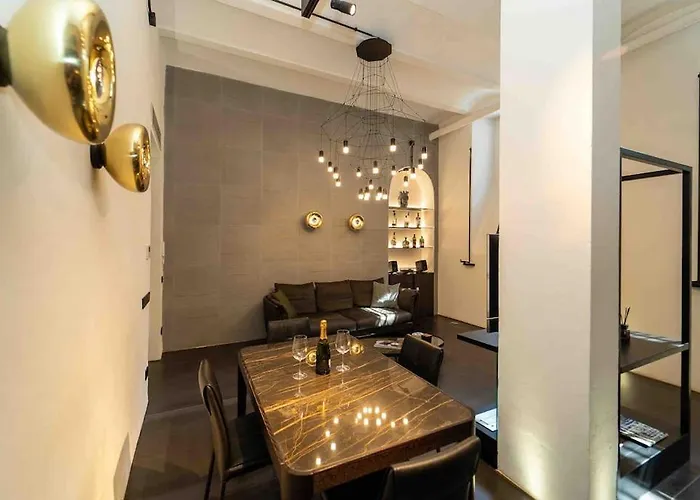 아파트 Prestigioso Loft In San Babila A 5 Min. Dal Duomo *