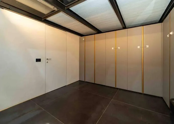 Prestigioso Loft In San Babila A 5 Min. Dal Duomo 아파트 *