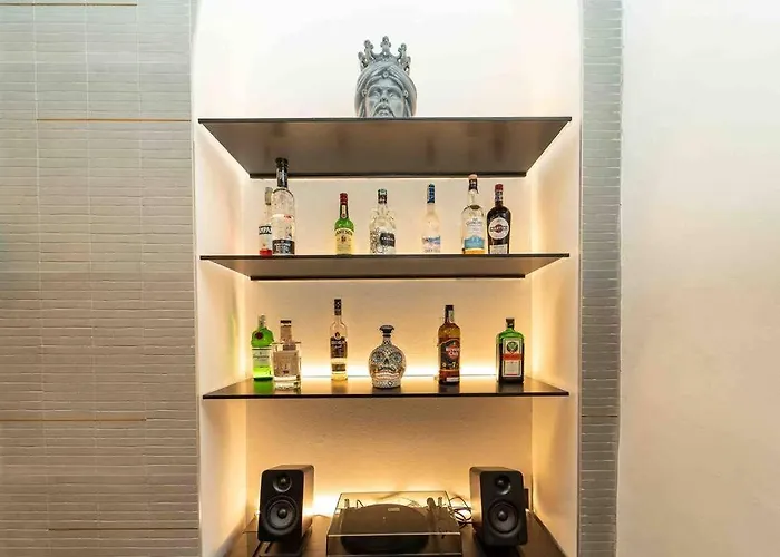 Prestigioso Loft In San Babila A 5 Min. Dal Duomo 아파트 밀라노