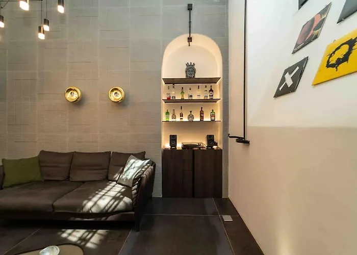 Prestigioso Loft In San Babila A 5 Min. Dal Duomo *