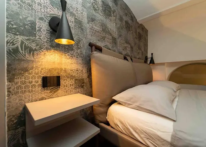 아파트 Prestigioso Loft In San Babila A 5 Min. Dal Duomo 밀라노