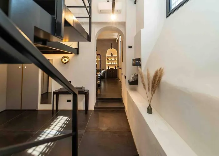 Prestigioso Loft In San Babila A 5 Min. Dal Duomo 아파트