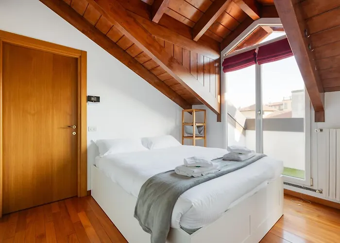 Nolo - Pasteur - Ultimo Piano Relax Apartamento