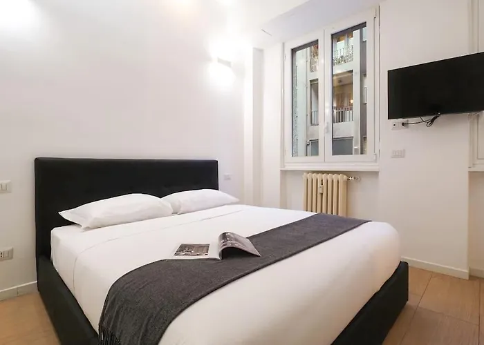 Contempora - Bilocale Via Verro * Milán