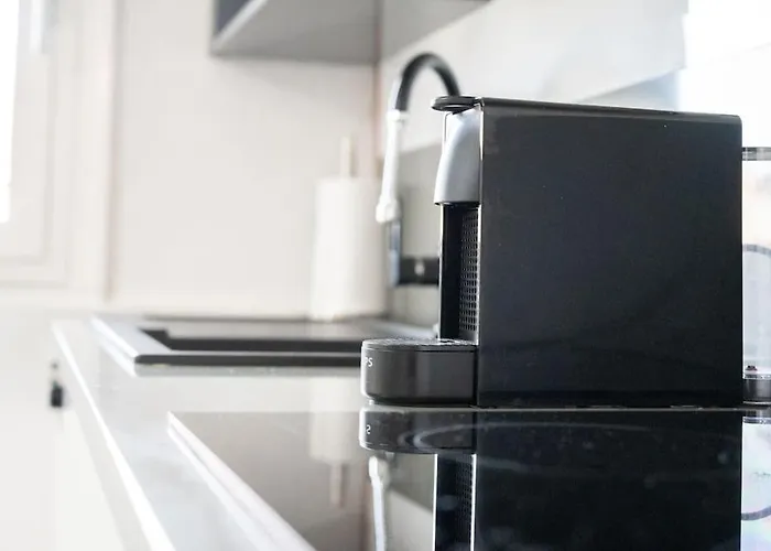 Lägenhet Grazioso In Bicocca Con Ac E Wi-fi