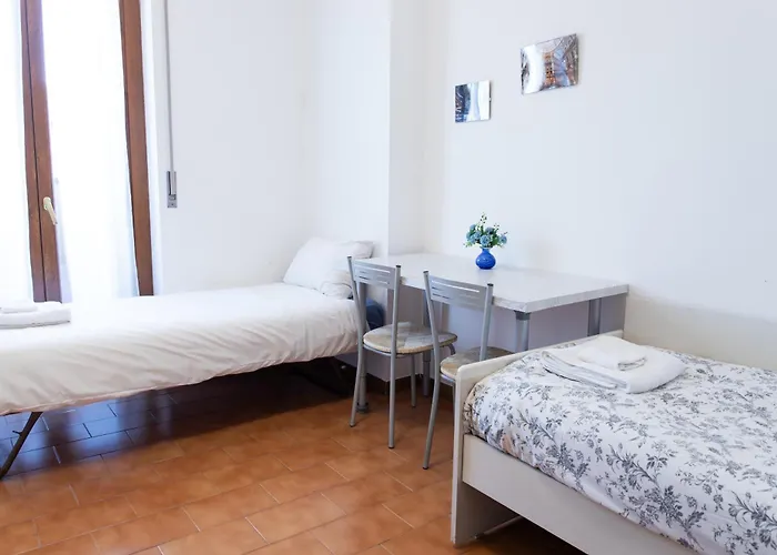 Ampio Con Terrazzo, 3 E 2 Bagni A 2 Passi Dalla Metro Apartment