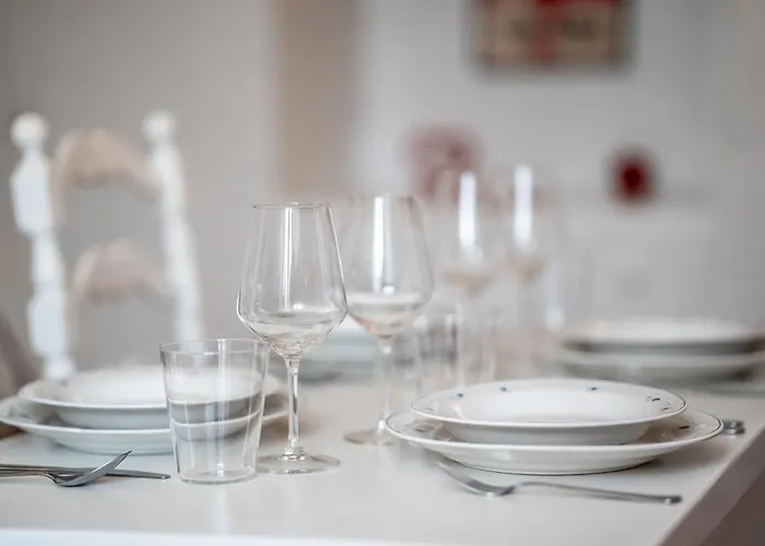 Loft Chic In Isola - Silenzioso E Ben Collegato Apartment *