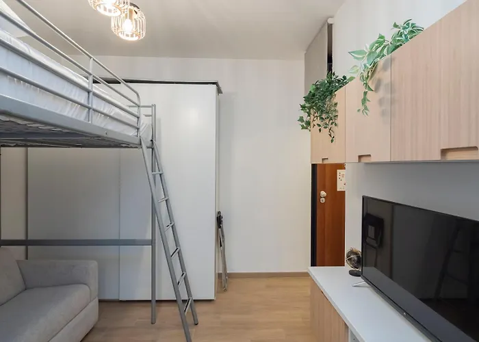 Ihost - Lucania 3 Mediolan