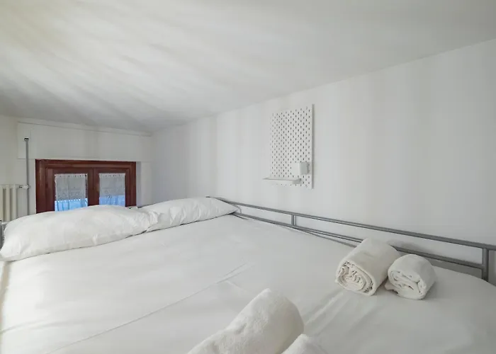Ihost - Lucania 3 Apartament *