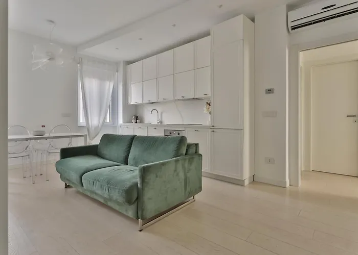 Joivy Splendid Flat Near The Duomo *