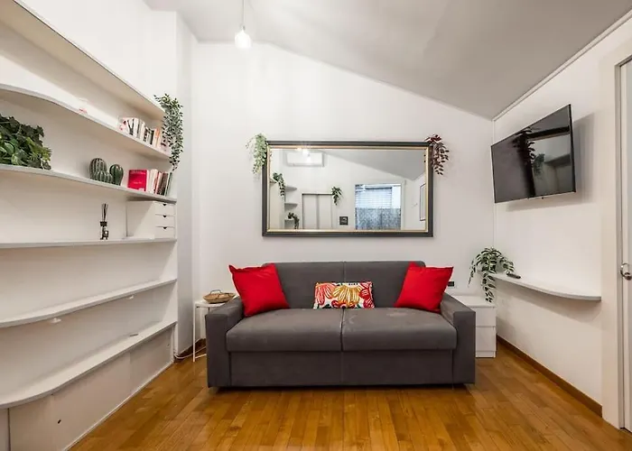 Apartament Duomo In 5 Minutes Cozy And Quiet Mediolan