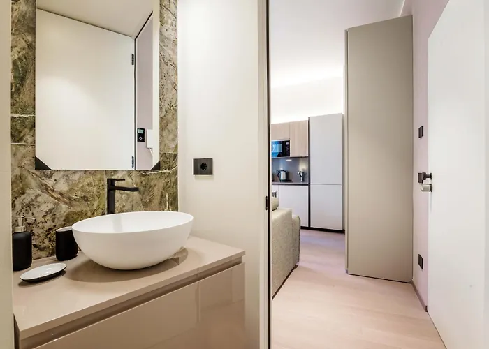 Exclusive Retreat Few Steps From Duomo - 8 Milano