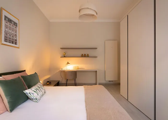 Santa Tecla Living Carnaghi 14 아파트 *