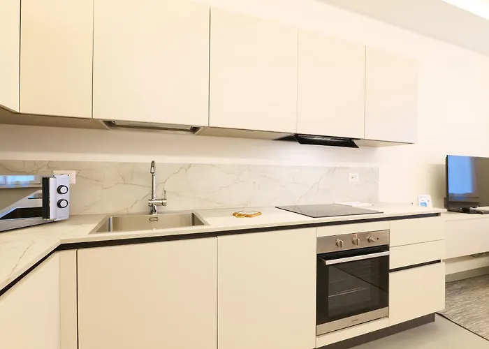 Primopiano - Astolfo 14 * Milán