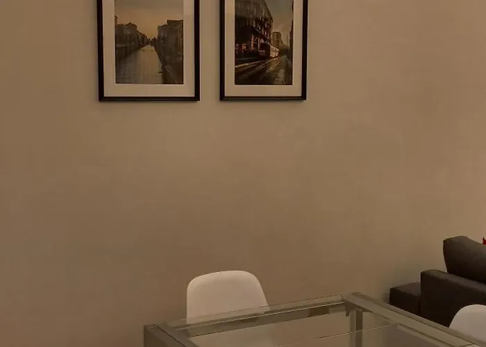 Appartement Casamia Tra Navigli E Università-free Parking Milan