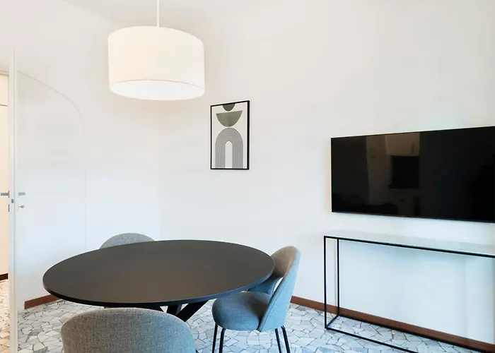 Апартаменты Relstay - Portello - 1 Br *