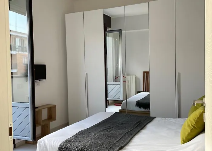 B Apartament *
