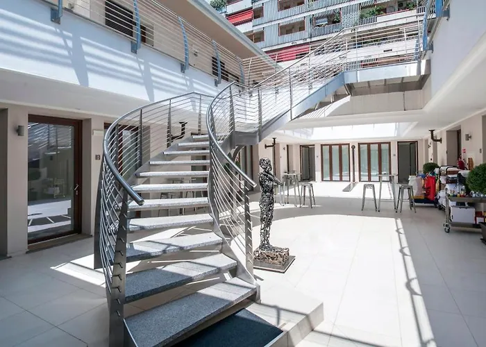 Aparthotel & Urban Padel 4*