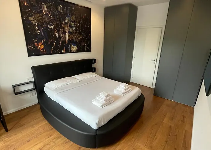 Savoia Luxury