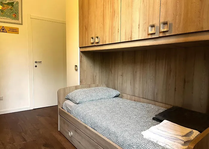 White Flat Puglie Apartment