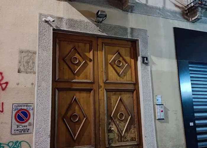 Bilocale10 Minuti Dal Braciere Olimpico 2026 In Chinatown Area Pedonale Comoda *