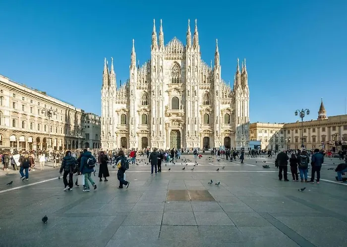 Lägenhet Lovely Loft Few Steps From Duomo Milano