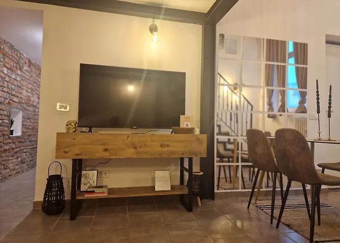 Apartmán Regina In Porta Romana 3 - Sky Tv, Wifi & Breakfast Box