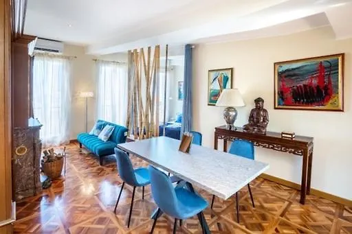 Panoramic Luxury Penthouse 6 People Милан