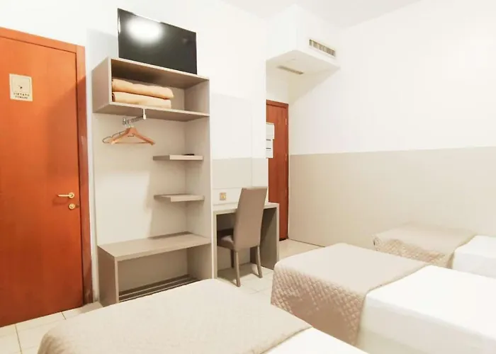 Mondial Hotel