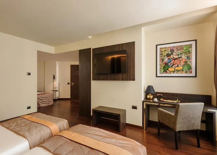 ذا سكوير ميلانو دومو - ومنتجعات بريفيرد 4*