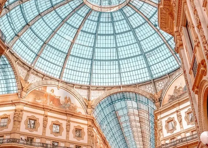 アパート The Boutique - Iconic In Galleria Duomo With Private Parking *