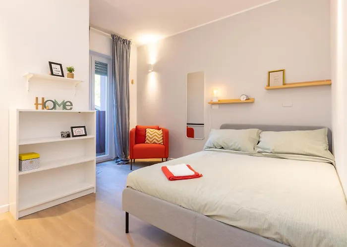 Joivy Solari Tolstoj Apartment