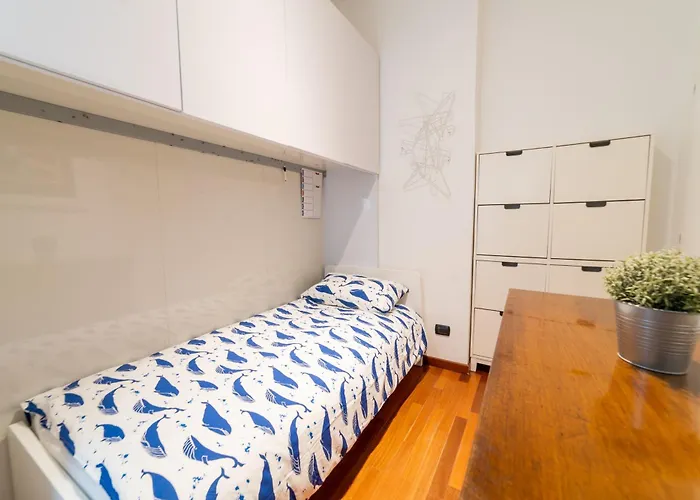 Apartamento Citylife-fiera New - Wifi & Netflix Milão