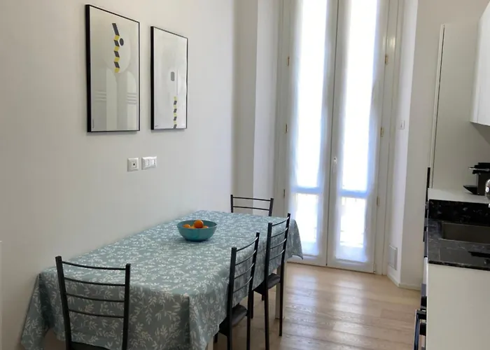 Banhome Nel Cuore Del Design District Apartament