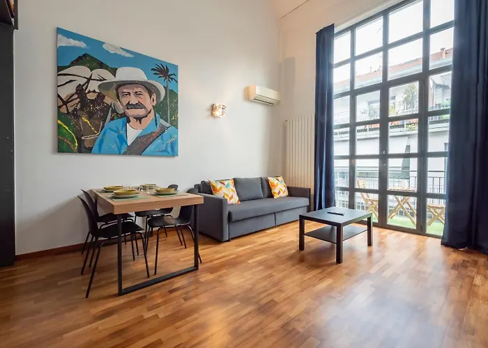 Xenia - Bright Loft In Bovisa Area Appartement *