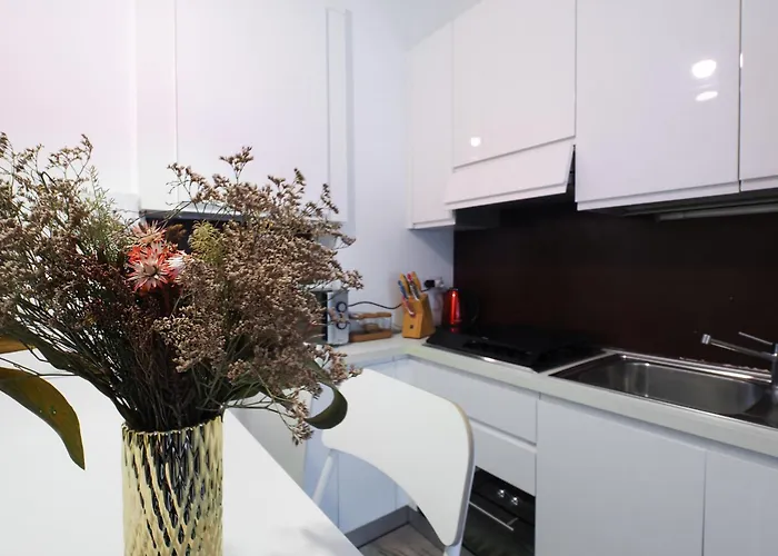 Primopiano - Custodi Apartman *