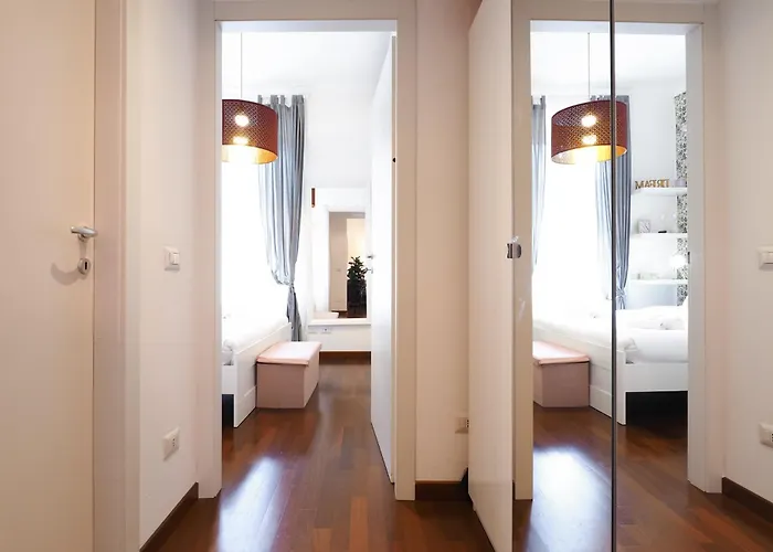 Primopiano - Custodi Apartman *