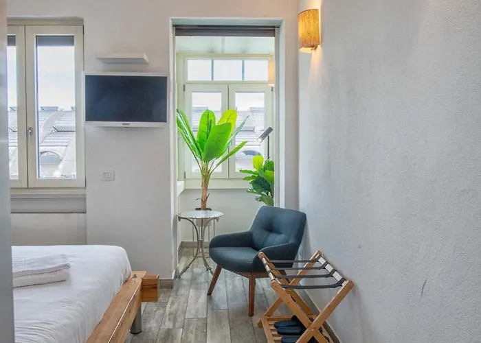 Luxury Flat With Terrace / Stunning Skyline View * 밀라노