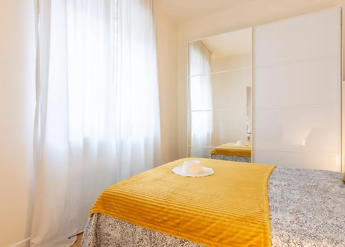 Apartmán Guesthost - West *