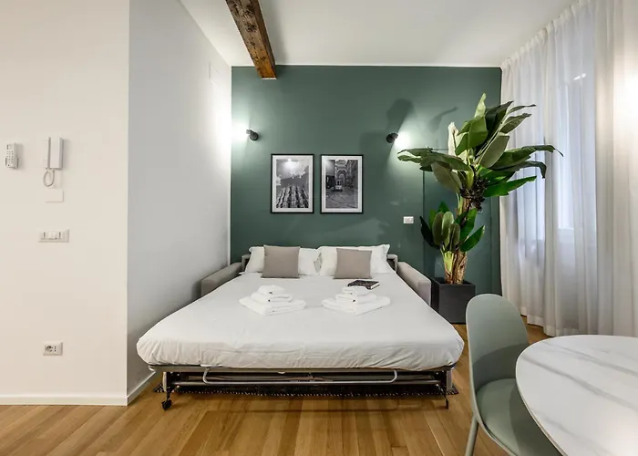 Stylish Loft , Corso Garibaldi - Duomo-brera * ミラノ